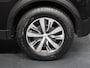 Peugeot e-2008 Active 50kWh 136PK | 1ste eigenaar | 3 FASE | AppleCarPlay/AndroidAuto | Armsteun | Climate Control | Cruise Control | FULL LED | Navigatie | Parkeersensoren | Isofix |