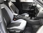 Opel Mokka-e Elegance 50-kWh 136PK | AppleCarPlay/AndroidAuto | Cruise Control | Climate Control | Camera | Digitale Cockpit | Navigatie | FULL LED | TwoTone | Isofix | Armsteun |