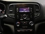Renault Megane 1.2 TCe Life I Compleet onderhoud I Stoelen verwarming I 6 Bak I Trekhaak I New Apk & KB I Cruise I Airco I Isofix