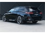 BMW 5-Serie Touring 550e xDrive M-Sport Pro Vol !! M Stoel Bowers&Wilkens Pano Acc Headup ICONIC Stoelvent. Shadow Trekhaak