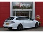 Peugeot 508 SW PSE 1.6 HYbrid 360PK AWD | PANORAMISCH SCHUIF/KANTELDAK | FOCAL® PREMIUM AUDIOSYSTEEM MET 10 SPEAKERS | MATRIX KOPLAMPEN | SFEERVERLICHTING | 360 HD PARKEERCAMERA'S | VERWARMDE VOORRUITRAND | DRAADLOOS APPLECARPLAY/ANDROID AUTO | NAVIGATIE | ADAPTIEVE CRUISE CONTROL | SPORT HIGH PERFORMANCE ONDERSTEL | ACTIVE SUSPENSION CONTROL | ANTIDIEFSTAL PACK (ALARM) | NIGHT VISION | 20" LICHTMETALEN ''EXXAR'' VELGEN | VERWARMBARE AGR SPORTSTOELEN MET MASSAGEFUNCTIE | BEKLEDING ''NAPPA LEDER''/ALCANTARA/3D STOF PSE | ELEKTRISCH BEDIENBARE ACHTERKLEP | PEUGEOT SPORT REMKLAUWEN IN DE KLEUR ''KRYPYONITE'' |