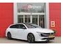 Peugeot 508 SW PSE 1.6 HYbrid 360PK AWD | PANORAMISCH SCHUIF/KANTELDAK | FOCAL® PREMIUM AUDIOSYSTEEM MET 10 SPEAKERS | MATRIX KOPLAMPEN | SFEERVERLICHTING | 360 HD PARKEERCAMERA'S | VERWARMDE VOORRUITRAND | DRAADLOOS APPLECARPLAY/ANDROID AUTO | NAVIGATIE | ADAPTIEVE CRUISE CONTROL | SPORT HIGH PERFORMANCE ONDERSTEL | ACTIVE SUSPENSION CONTROL | ANTIDIEFSTAL PACK (ALARM) | NIGHT VISION | 20" LICHTMETALEN ''EXXAR'' VELGEN | VERWARMBARE AGR SPORTSTOELEN MET MASSAGEFUNCTIE | BEKLEDING ''NAPPA LEDER''/ALCANTARA/3D STOF PSE | ELEKTRISCH BEDIENBARE ACHTERKLEP | PEUGEOT SPORT REMKLAUWEN IN DE KLEUR ''KRYPYONITE'' |