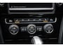 Volkswagen Golf Variant 1.6 TDI DSG7 Highline I Carplay I Stoelverw.&massage I Camera I NL-auto I NAP