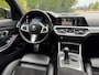 BMW 3-Serie 330e High Executive M-Sport / Navi / Xenon / schuifdak / leder