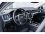 Volvo V60 2.0 T6 Plug-in hybrid AWD Plus Dark | Stuurverwarming | Adaptive Cruise Control | Stoelverwarming Voor + Achter | Keyless Entry | Parkeercamera | Carplay | Volvo On Call |
