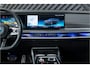 BMW 7-Serie M760e xDrive M-sport Pro Sky Lounge KristalKopl. Connois.Pakket Exe.LoungePakket Achteras. Bomvol!