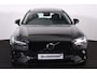 Volvo V90 T8 Recharge AWD Ultra Dark - Panorama/schuifdak - IntelliSafe Assist & Surround - 360º Camera - Harman/Kardon audio - Adaptieve LED koplampen - Verwarmde voorstoelen, stuur & achterbank - Parkeersensoren voor & achter - Elektr. bedienb. voorstoelen met geheugen - Head up display - Elektr. inklapbare trekhaak - 19' LMV