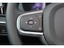 Volvo XC60 T6 Recharge AWD Core Bright - LONG RANGE - Panorama/schuifdak - IntelliSafe Assist & Surround - Parkeercamera achter - Verwarmde voorstoelen, stuur & achterbank - Parkeersensoren voor & achter - Draadloze tel. lader - High Performance audio - 18' LMV