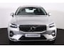 Volvo XC60 T6 Recharge AWD Core Bright - LONG RANGE - Panorama/schuifdak - IntelliSafe Assist & Surround - Parkeercamera achter - Verwarmde voorstoelen, stuur & achterbank - Parkeersensoren voor & achter - Draadloze tel. lader - High Performance audio - 18' LMV
