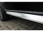 Volvo V60 Cross Country 2.0 B5 250PK CROSSCOUNTRY AWD Ultimate AWD (VIERWIELAANDRIJVING) | PANORAMISCH SCHUIF/KANTELDAK | PARKEERVERWARMING MET TIMER (STANDKACHEL) | MORITZ LEDEREN BEKLEDING MET COMFORTSTOELEN EN DUAL TONE LEDEREN STUURWIEL | ELEKTRISCH VERSTELBARE VOORSTOELEN MET GEHEUGEN OP BEIDE STOELEN | STOEL, STUUR EN ACHTERBANKVERWARMING | PREMIUM AUDIO BY HARMAN KARDON | ADAPTIEVE FULL LED KOPLAMPEN | LED MISTLAMPEN |VERLICHTINGS PACK 2 | INTELSAFE SURROUND | PARK ASSIST "VISIUAL PARK ASSIST" INCL. 360° VIEW | ROESTVRIJSTALEN SIDE SCUFF PLATES MET ''CROSS COUNTRY" INSCIPTIE | EXTRA GETINT GLAS OP ACHTER |