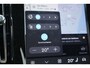 Volvo EX40 Single Motor Extended Range Core Business 82 kWh | Adaptieve cruise control | Harman Kardon Audio | Parkeersensoren voor + achter | Parkeercamera | 19" velgen | Stoelverwarming voorzijde | Stuurwielverwarming | Warmtepomp |