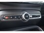 Volvo EX40 Single Motor Extended Range Core Business 82 kWh | Adaptieve cruise control | Harman Kardon Audio | Parkeersensoren voor + achter | Parkeercamera | 19" velgen | Stoelverwarming voorzijde | Stuurwielverwarming | Warmtepomp |