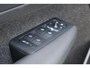 Volvo EX40 Single Motor Extended Range Core Business 82 kWh | Adaptieve cruise control | Harman Kardon Audio | Parkeersensoren voor + achter | Parkeercamera | 19" velgen | Stoelverwarming voorzijde | Stuurwielverwarming | Warmtepomp |