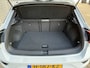 Volkswagen T-Roc 1.5 TSI R-line / Digitaal dashboard / Navigatie / 2x R-line / Afneembare trekhaak / Parkeersensoren V+A / **