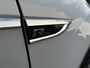 Volkswagen T-Roc 1.5 TSI 150pk R-line / Digitaal dashboard / Navigatie / 2x R-line / Afneembare trekhaak / Parkeersensoren V+A /