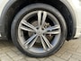 Volkswagen T-Roc 1.5 TSI R-line / Digitaal dashboard / Navigatie / 2x R-line / Afneembare trekhaak / Parkeersensoren V+A / **