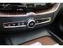 Volvo XC60 T8 455PK AWD Plus Dark 10km gereden! | Stoelventilatie | 360° | 21" | Luchtvering | Trekhaak | gelam. zijruiten