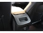 Volvo XC60 T8 455PK AWD Plus Dark 10km gereden! | Stoelventilatie | 360° | 21" | Luchtvering | Trekhaak | gelam. zijruiten