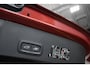 Volvo XC40 1.5 T4 Recharge R-Design | Panoramadak | Stoelverwarming | Parkeercamera | Parkeersensoren voor + achter | 21" Lichtmetalen velgen | High Performance Audio | Volvo on Call |