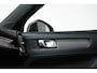 Volvo XC40 1.5 T4 Recharge R-Design | Panoramadak | Stoelverwarming | Parkeercamera | Parkeersensoren voor + achter | 21" Lichtmetalen velgen | High Performance Audio | Volvo on Call |