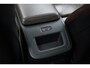 Volvo XC60 T8 Twin Engine AWD Inscription | Luchtvering | 360 graden Camera | Panoramisch schuif-/kanteldak | BLIS | Adaptieve Cruise Control | Geventileerde stoelen | Stoelkoeling & verwarming | Smartphone integratie |