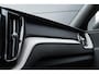 Volvo XC60 T8 Twin Engine AWD Inscription | Luchtvering | 360 graden Camera | Panoramisch schuif-/kanteldak | BLIS | Adaptieve Cruise Control | Geventileerde stoelen | Stoelkoeling & verwarming | Smartphone integratie |