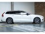 Volvo V60 T6 Plug-in hybrid AWD Plus Dark | Head-Up Display | Panoramadak met Schuif-/Kantelfunctie | Harman Kardon Premium Audio | Nappa Lederen Contourstoelen | 360º Camera | Keyless