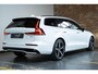 Volvo V60 T6 Plug-in hybrid AWD Plus Dark | Head-Up Display | Panoramadak met Schuif-/Kantelfunctie | Harman Kardon Premium Audio | Nappa Lederen Contourstoelen | 360º Camera | Keyless