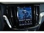 Volvo V60 T6 Plug-in hybrid AWD Plus Dark | Head-Up Display | Panoramadak met Schuif-/Kantelfunctie | Harman Kardon Premium Audio | Nappa Lederen Contourstoelen | 360º Camera | Keyless