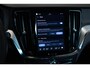 Volvo V60 T6 Plug-in hybrid AWD Plus Dark | Head-Up Display | Panoramadak met Schuif-/Kantelfunctie | Harman Kardon Premium Audio | Nappa Lederen Contourstoelen | 360º Camera | Keyless