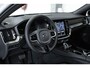 Volvo V60 T6 Plug-in hybrid AWD Plus Dark | Head-Up Display | Panoramadak met Schuif-/Kantelfunctie | Harman Kardon Premium Audio | Nappa Lederen Contourstoelen | 360º Camera | Keyless