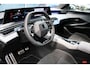 Peugeot E-3008 GT Avantage 210 73 kWh | Automaat | Navigatie | Camera | Alcantara | Elektrische achterklep | Fase 3 | BTW |
