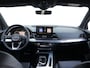 Audi Q5 50 TFSI e S edition Competition | Luchtvering | Leder | 360 Camera | Trekhaak | Matrix | OLED Achterlichten | Stoelverwarming |