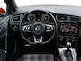 Volkswagen Golf 2.0 TSI GTI Performance | 1e eigenaar | NL-auto | Panoramadak | Dynaudio | Achteruitrijcamera | Stoelverwarming |
