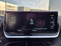 Peugeot e-2008 EV Blue Lease Allure 50 kWh | Camera | Cruise Control | Navigatie | Apple Carplay / Android Auto | 17" Licht Metalen Velgen | Connected services | DAB ontvanger | Keyless start