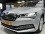 Skoda Superb Combi 1.4 TSI iV Style PANO I DIGI DASHB. I TREKHAAK I PDC + CAMERA I DEALER O.H. | SOH 87%