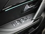 Peugeot e-208 EV GT 350 50 kWh | 3 FASEN LADER | PANORAMISCH DAK | ALCANTARA BEKLEDING | LICHTMETALEN VELGEN |