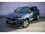 Volvo XC40 1.5 T2 Momentum | Automaat | Stoel- en stuurverwarming | Navigatie | Achteruitrijcamera | Apple Carplay / Android Auto | Parkeersensoren voor + achter | LED koplampen |
