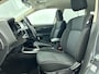 Mitsubishi Outlander 2.4 PHEV 165kW Pure Auto. Trekhaak Navigatie Apple Carplay/Android Auto Camera Parkeersensoren Cruise Control Stoelverwarming Climate Control Lichtmetalen velgen Getinte ramen