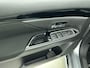 Mitsubishi Outlander 2.4 PHEV 165kW Pure Auto. Trekhaak Navigatie Apple Carplay/Android Auto Camera Parkeersensoren Cruise Control Stoelverwarming Climate Control Lichtmetalen velgen Getinte ramen