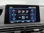 Peugeot 3008 1.6 HYbrid Première 300pk Automaat | Kunstlederen/Alcantara Bekleding | Navigatie | Climate Control | Adaptieve Cruise Control | Achteruitrijcamera | Parkeersensoren Voor + Achter | Dodehoek Detectie | LED | Keyless Entry/Start | 19" Lichtmetalen Velgen | Apple Carplay/Android Auto |