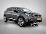 Peugeot 3008 1.6 HYbrid Première 300pk Automaat | Kunstlederen/Alcantara Bekleding | Navigatie | Climate Control | Adaptieve Cruise Control | Achteruitrijcamera | Parkeersensoren Voor + Achter | Dodehoek Detectie | LED | Keyless Entry/Start | 19" Lichtmetalen Velgen | Apple Carplay/Android Auto |