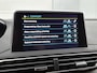 Peugeot 3008 1.6 HYbrid Première 300pk Automaat | Kunstlederen/Alcantara Bekleding | Navigatie | Climate Control | Adaptieve Cruise Control | Achteruitrijcamera | Parkeersensoren Voor + Achter | Dodehoek Detectie | LED | Keyless Entry/Start | 19" Lichtmetalen Velgen | Apple Carplay/Android Auto |