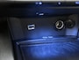 Peugeot 3008 1.6 HYbrid Première 300pk Automaat | Kunstlederen/Alcantara Bekleding | Navigatie | Climate Control | Adaptieve Cruise Control | Achteruitrijcamera | Parkeersensoren Voor + Achter | Dodehoek Detectie | LED | Keyless Entry/Start | 19" Lichtmetalen Velgen | Apple Carplay/Android Auto |