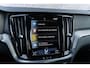 Volvo S60 2.0 B3 R-Design | Adaptieve Cruise Control | Stoelverwarming | Navigatie | Dode hoek detectie BLIS | Elektrische stoelverstelling | 19" velgen | Getint glas | LED koplampen | Keyless | Pilot assist |