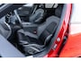 Volvo S60 2.0 B3 R-Design | Adaptieve Cruise Control | Stoelverwarming | Navigatie | Dode hoek detectie BLIS | Elektrische stoelverstelling | 19" velgen | Getint glas | LED koplampen | Keyless | Pilot assist |
