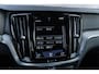 Volvo S60 2.0 B3 R-Design | Adaptieve Cruise Control | Stoelverwarming | Navigatie | Dode hoek detectie BLIS | Elektrische stoelverstelling | 19" velgen | Getint glas | LED koplampen | Keyless | Pilot assist |