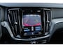 Volvo S60 2.0 B3 R-Design | Adaptieve Cruise Control | Stoelverwarming | Navigatie | Dode hoek detectie BLIS | Elektrische stoelverstelling | 19" velgen | Getint glas | LED koplampen | Keyless | Pilot assist |