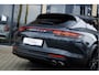 Porsche Panamera Sport Turismo 2.9 4 E-Hybrid 463PK | Adaptieve Sportstoelen | Panoramadak | 21" LMV 911 Turbo | Sport Chrono | Apple CarPlay | BOSE | PASM | PDLS | Night View | Soft Close | 360 Graden Camera |