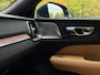Volvo V60 2.0 T8 Plug-in hybrid AWD Ultra Bright | Bowers&Wilkins | Massage | HUD | 360 Camera |